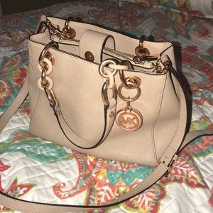 Micheal Kors handbag